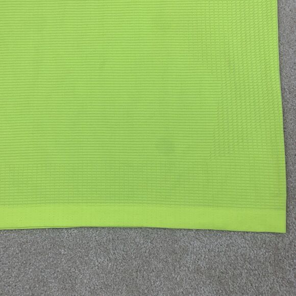 Lululemon Metal Vent Tech T Shirt Men Size XL Neon Green Yellow Gym Workout - Picture 5 of 16